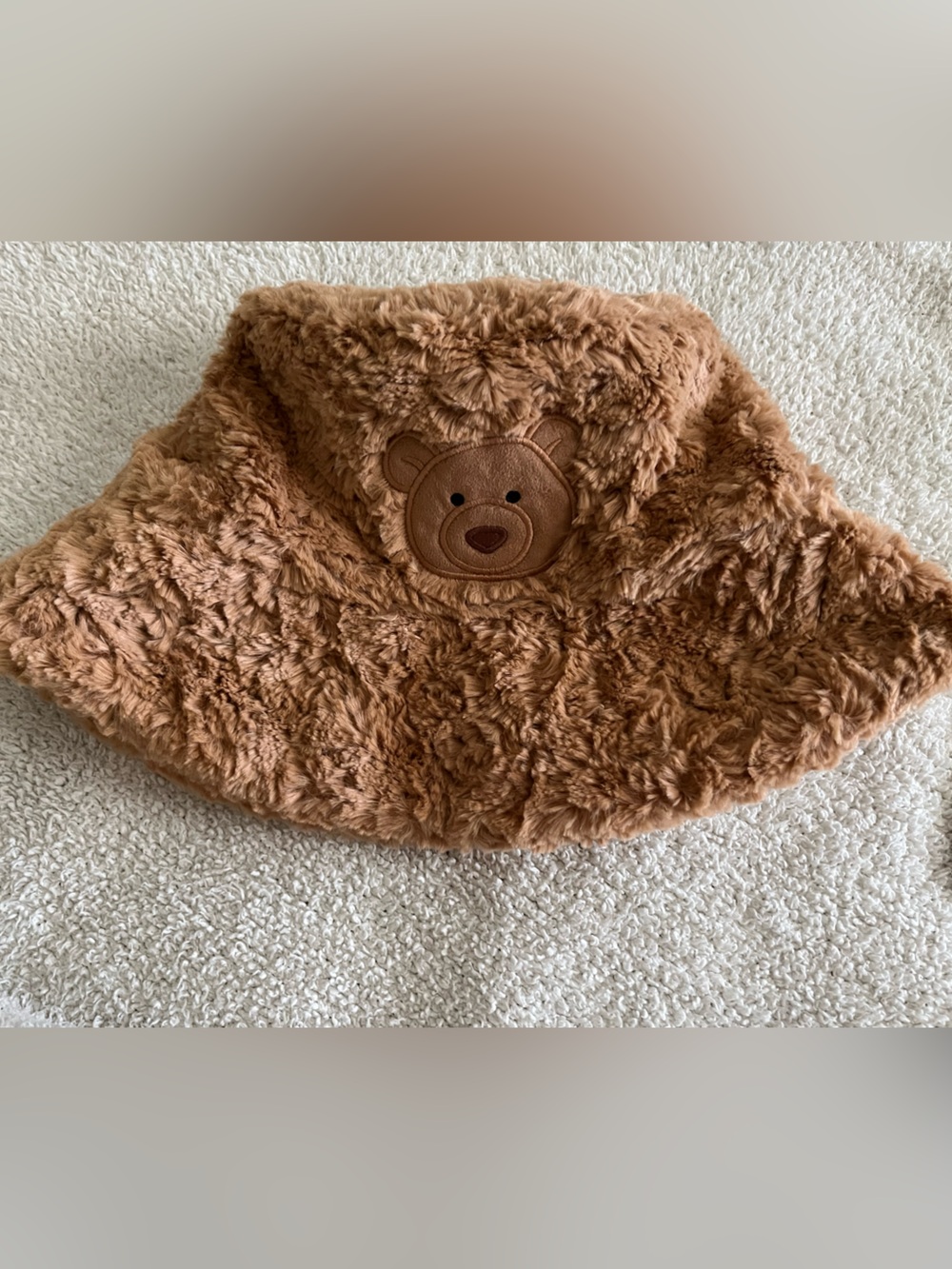 Jellycat Bartholomew Bear Hat